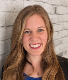 21-TanyaMuellerSmith-Headshot-Web-340x460